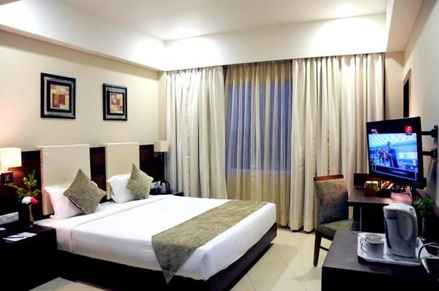 Peerless Sarovar Portico
